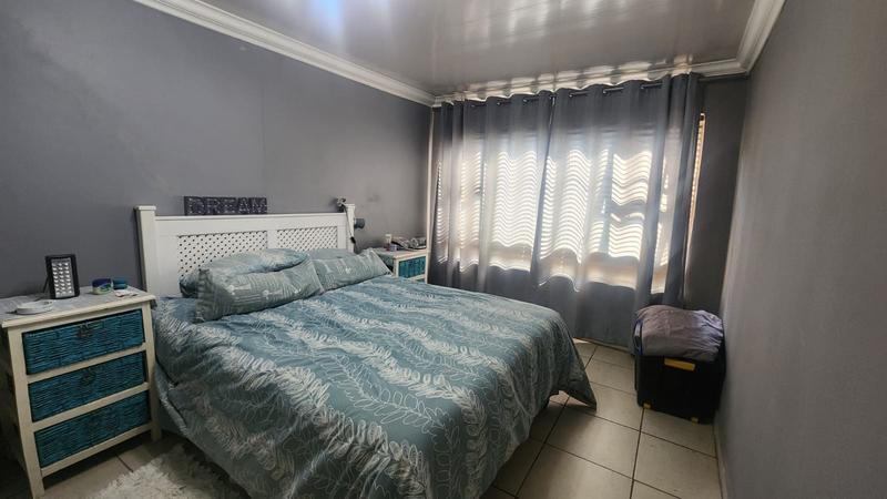 4 Bedroom Property for Sale in Kwaggafontein Free State